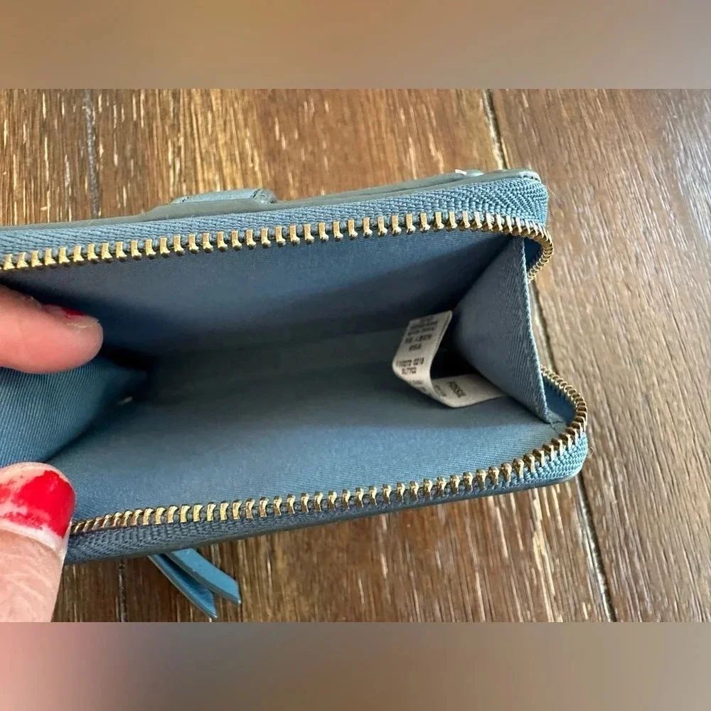 Fossil small zip wallet